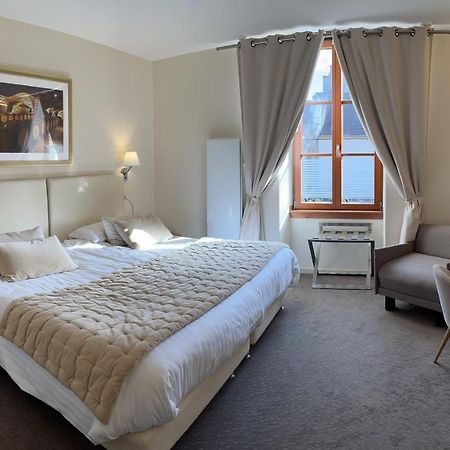 Logis Hotel Des Messageries Арбоа Екстериор снимка