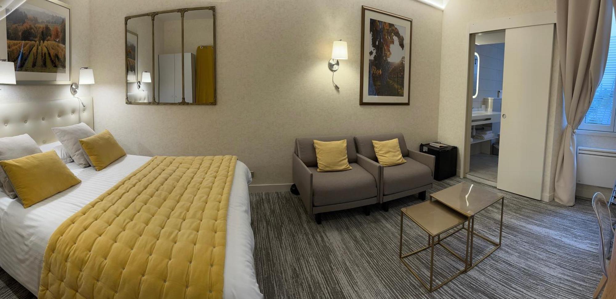 Logis Hotel Des Messageries Арбоа Екстериор снимка